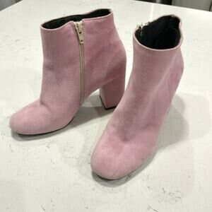 UnLace Pink Suede Ankle Boot Size 38 (8.5 US)